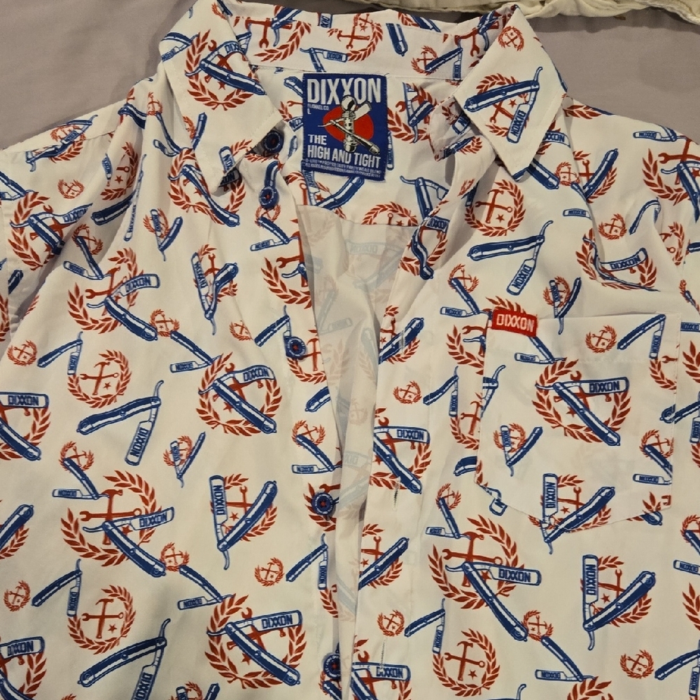 DIXXON Men's White and Blue Graphic Shirt